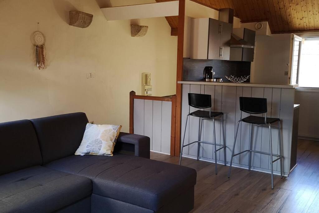 Duplex Au Centre Ville, Dans Cour Interieure Calme โดล ภายนอก รูปภาพ